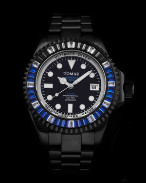 
                  
                    Load image into Gallery viewer, Ultimate Diver GR06-D8 (Black) with Navy Black White Swarovski (Black Stainless Steel)
                  
                