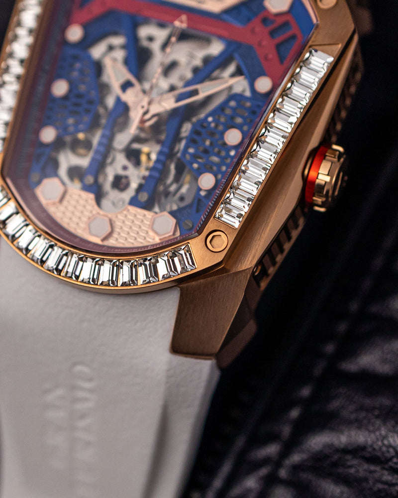 
                  
                    Load image into Gallery viewer, GT Skeleton TW028-D10 (Rosegold/Blue) with White Swarovski (White Rubber Strap)
                  
                