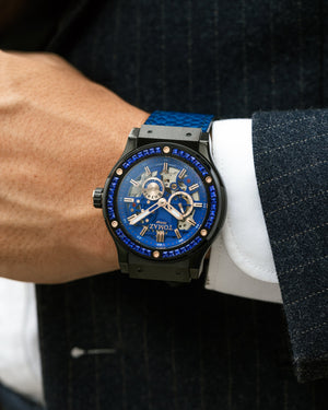 
                  
                    Load image into Gallery viewer, Royale TW014B-D3 (Black) with Blue Swarovski (Blue Salmon Leather Strap)
                  
                