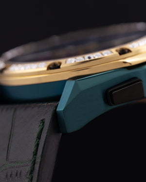 
                  
                    Load image into Gallery viewer, RAWR III TW024E-D9 (Green/Gold/Black) with White Swarovski (Green Bamboo Leather Strap)
                  
                