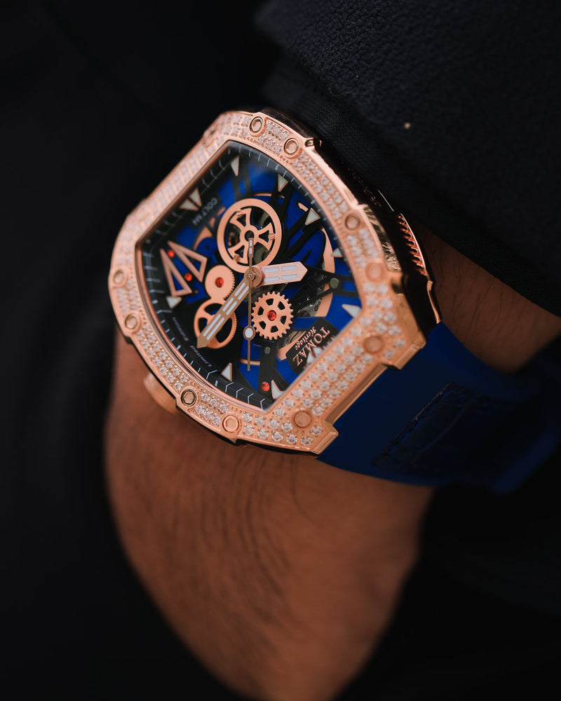 
                  
                    Load image into Gallery viewer, Colt M4 TW029B-D5 (Rosegold/Blue) with White Swarovski (Blue Bamboo Leather with Rubber Strap)
                  
                