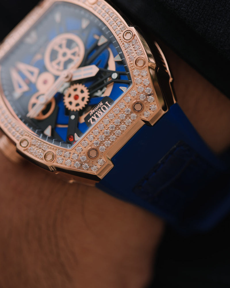 
                  
                    Load image into Gallery viewer, Colt M4 TW029B-D5 (Rosegold/Blue) with White Swarovski (Blue Bamboo Leather with Rubber Strap)
                  
                