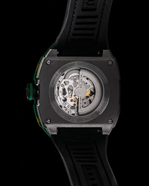 
                  
                    Load image into Gallery viewer, Colt M4 TW029C-D15 (Green/Black) Green Salmon Leather with Rubber Strap
                  
                