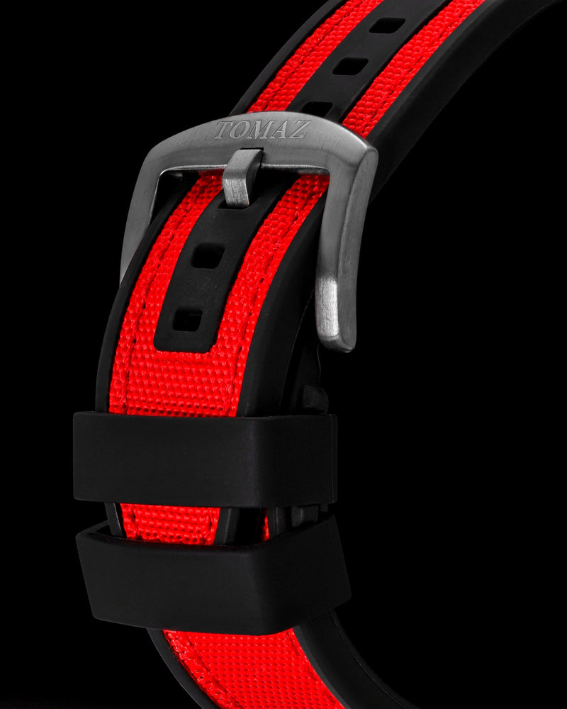 
                  
                    Load image into Gallery viewer, Colt M4 TW029C-D1 (Red/Black) Red and Black Leather with Rubber Strap
                  
                