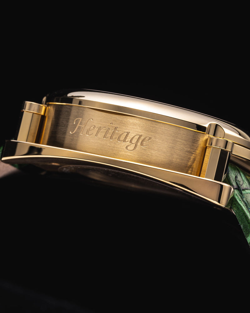 
                  
                    Load image into Gallery viewer, Xavier Automatic TW030-D19 (Gold/Green) Green Bamboo Leather Strap
                  
                